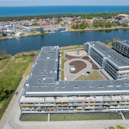 Mare 13 Marina & Basen Epapartamenty