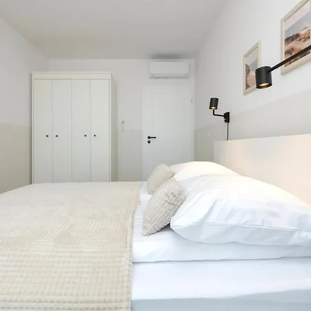 Mare 13 Marina Dziwnów&spa Basen Epapartamenty *