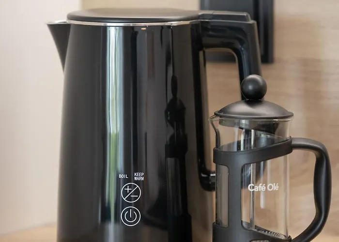 Mare 13 アパート